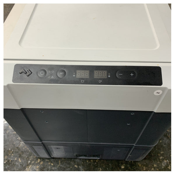 Dometic CFF-70 DualZone Compressor Cooled Box 70L 12/24/230V Grey - 9600028329