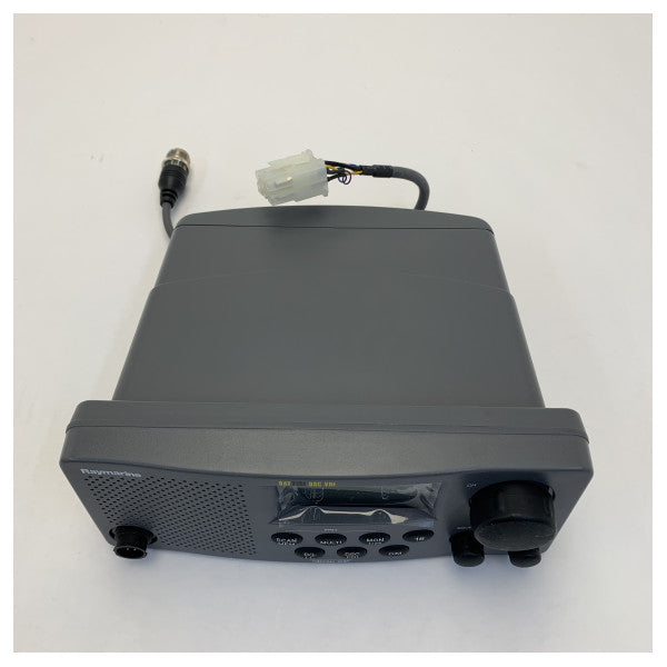 Raymarine E43004 Ray215E DSC VHF Radio