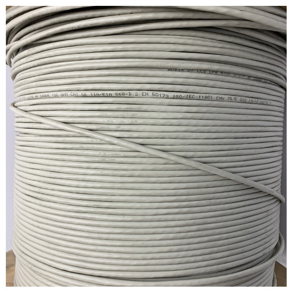 Qubix CPR 6707 UTP ネットワークケーブル 4x2 AWG24 - 耐久性マリングレード屋外イーサネットケーブル