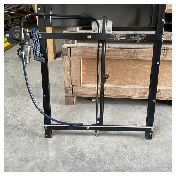 Trend Marine vitres latérales ouvrantes électriques à bâbord