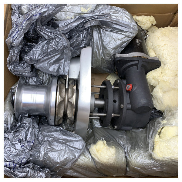 Lofrans Leopard 12V 1200W 8 mm anchor winch with capean - 70628