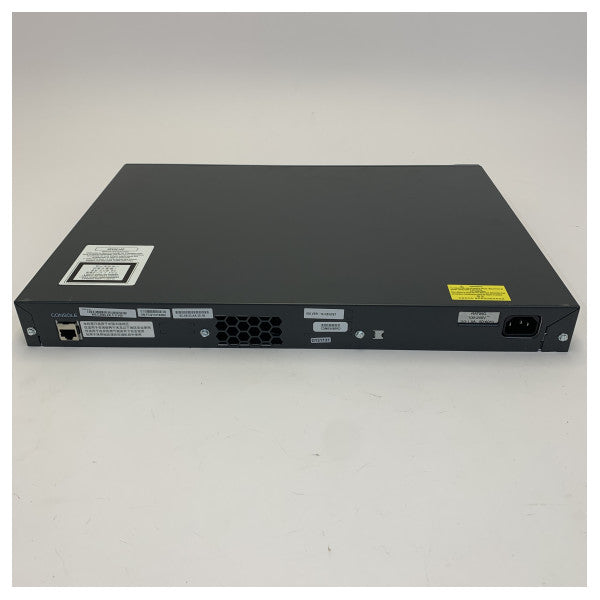 Cisco Catalyst WS-C2960-24LC-S Conmutador de red - 24 puertos 10/100 (8 PoE)
