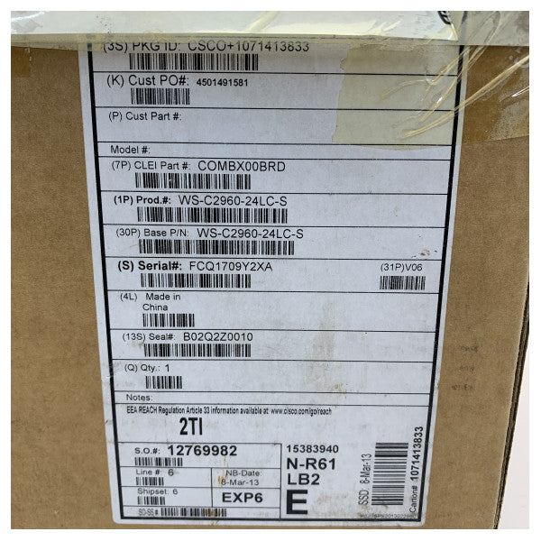 Cisco Catalyst WS-C2960-24LC-S Conmutador de red - 24 puertos 10/100 (8 PoE)