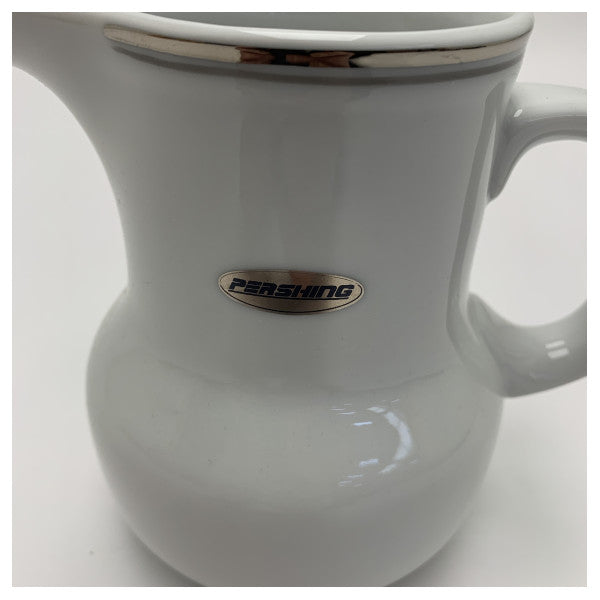 パーシング プレミアム ミルクジャグ 500ml - 人間工学に基づいたハンドルと洗練されたデザインの耐久性の高いピッチャー。