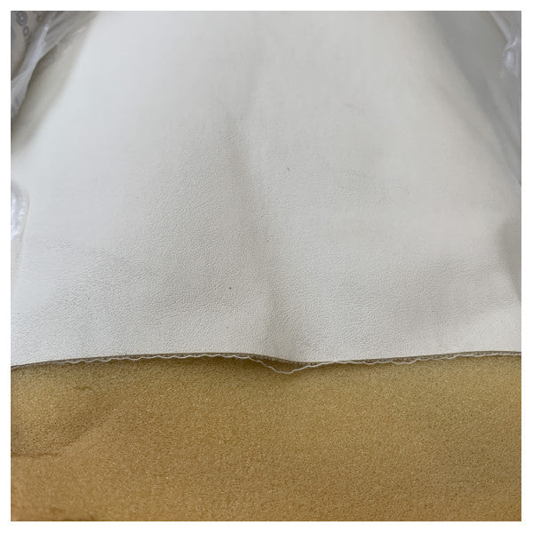 جلد صناعي عالي الجودة بلون العاج الداكن 18 × 1.4 متر