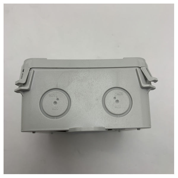 Monitor de entrada/salida marino Autotronics BN-304 - Electrónica marítima duradera y resistente a la corrosión