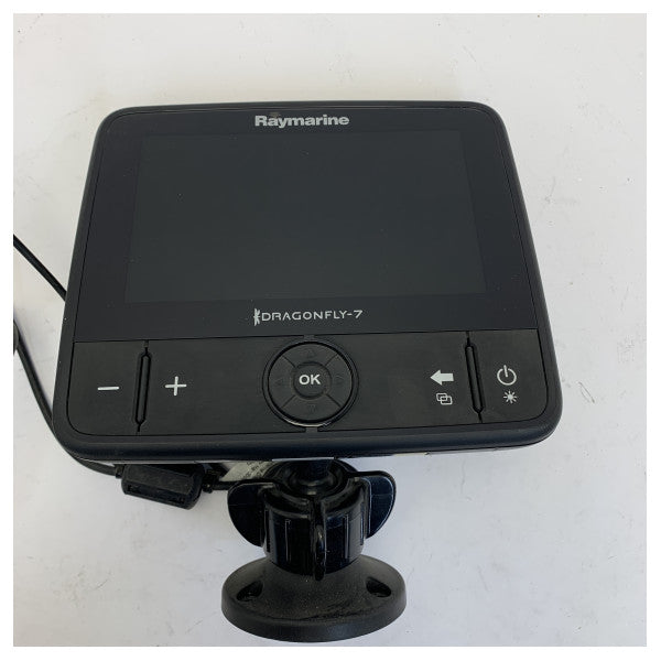 Raymarine Dragonfly 7 Pro med CPT-DVS transducer -