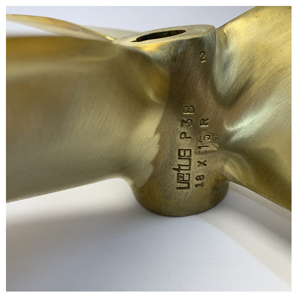 Vetus P3B-18X15R Propeller 3-Blatt Messing Rechtsdrehend 30 mm