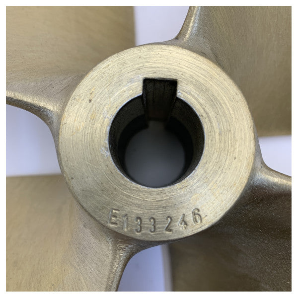 Vetus P4E-17 X 17R Propeller 4-Blade Brass Right Handed 30 mm