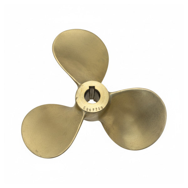 Vetus P3B 17 x 16 R 3-Blade Propeller Brass Right Handed 30 mm