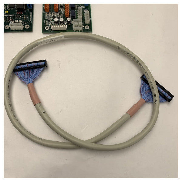 ケルビン・ヒューズ Xバンドレーダー NUCLEUS 2 6000A 電子回路基板