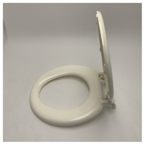 RM69 Manuaalinen merivessanpönttö - luotettava ja kompakti venepönttö - RM101.W