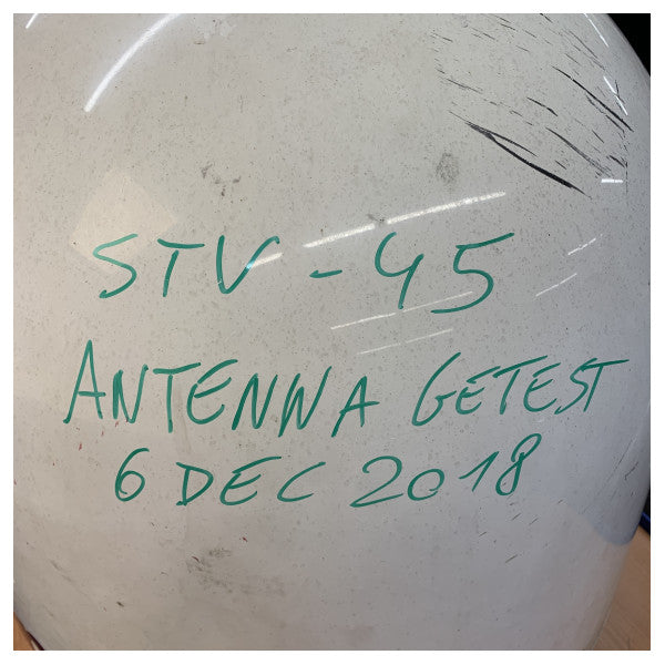 USED Raymarine 45STV MKII Satellite TV Antenna System - E93003-2 Gen2 EU