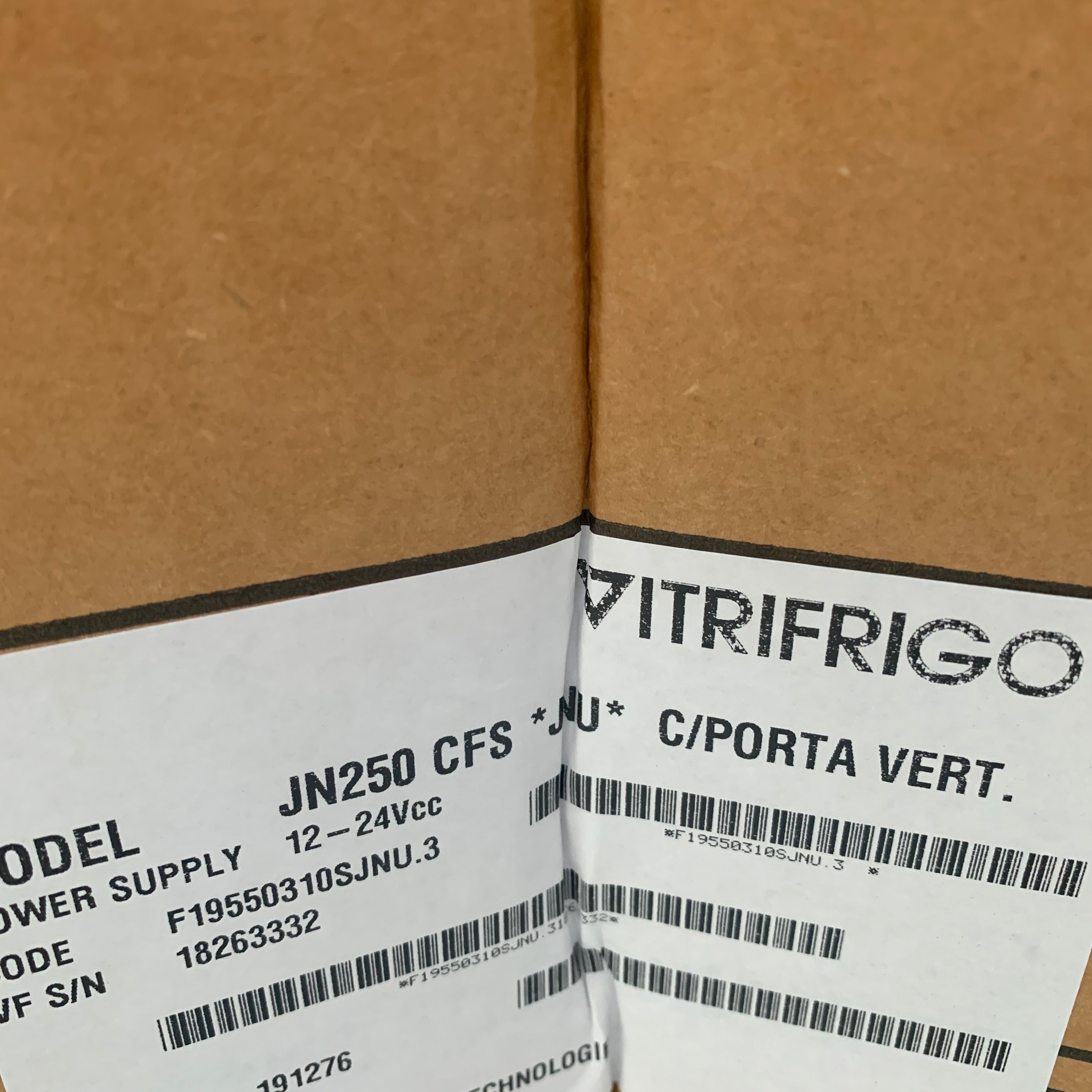 Vitrifrigo JN250 CFS 250L kompresör soğutmalı kapılı buz kutusu 12/24V - 191276