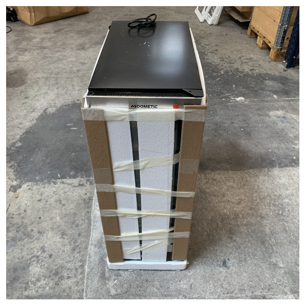 Dometic CB18 30 см Климатичен шкаф за вино с 18 бутилки за вграждане - 9600050797