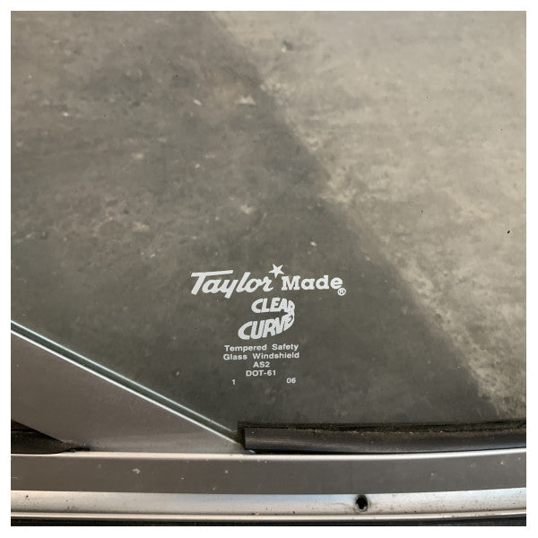 Original Bayliner 245 From 2007 Windshield Front Window Starboard