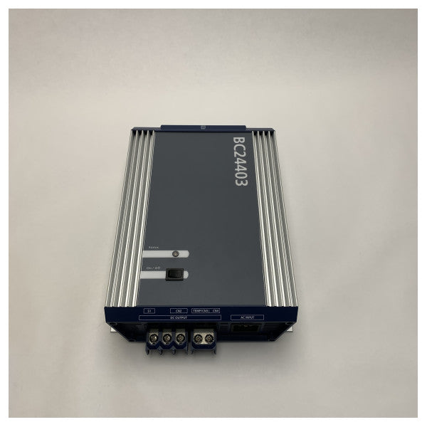 Vetus BC24403 batterilader 24V | 40A 3-utgang