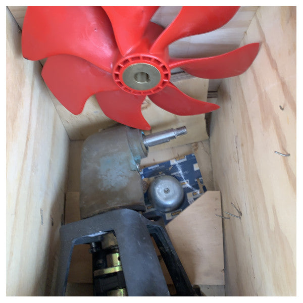 Vetus BOW1604DE 160 KGF pramac i krmeni potisnik 250 mm 24V