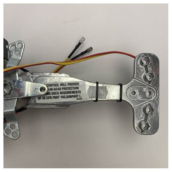 Dometic Seastar CHX8640P Top Mount Engine | Kontrolna ručica mjenjača