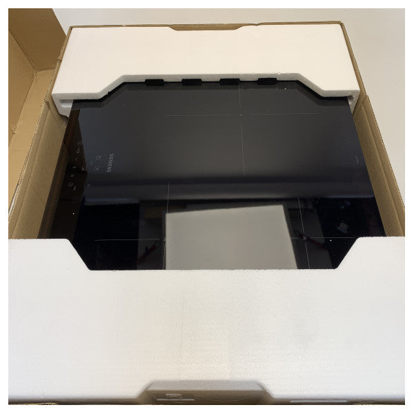 Індукційна варильна поверхня Siemens 3 конфорки 59 см 4600 Вт - EU63KBJB5E