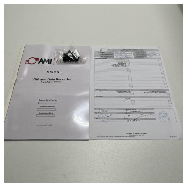 AMI vhf-minitietonauhuri X-VHFR