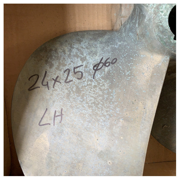 Пропелер Eliche Radice 4-лопатевий 24 x 25 RH 60MM I2425RH60