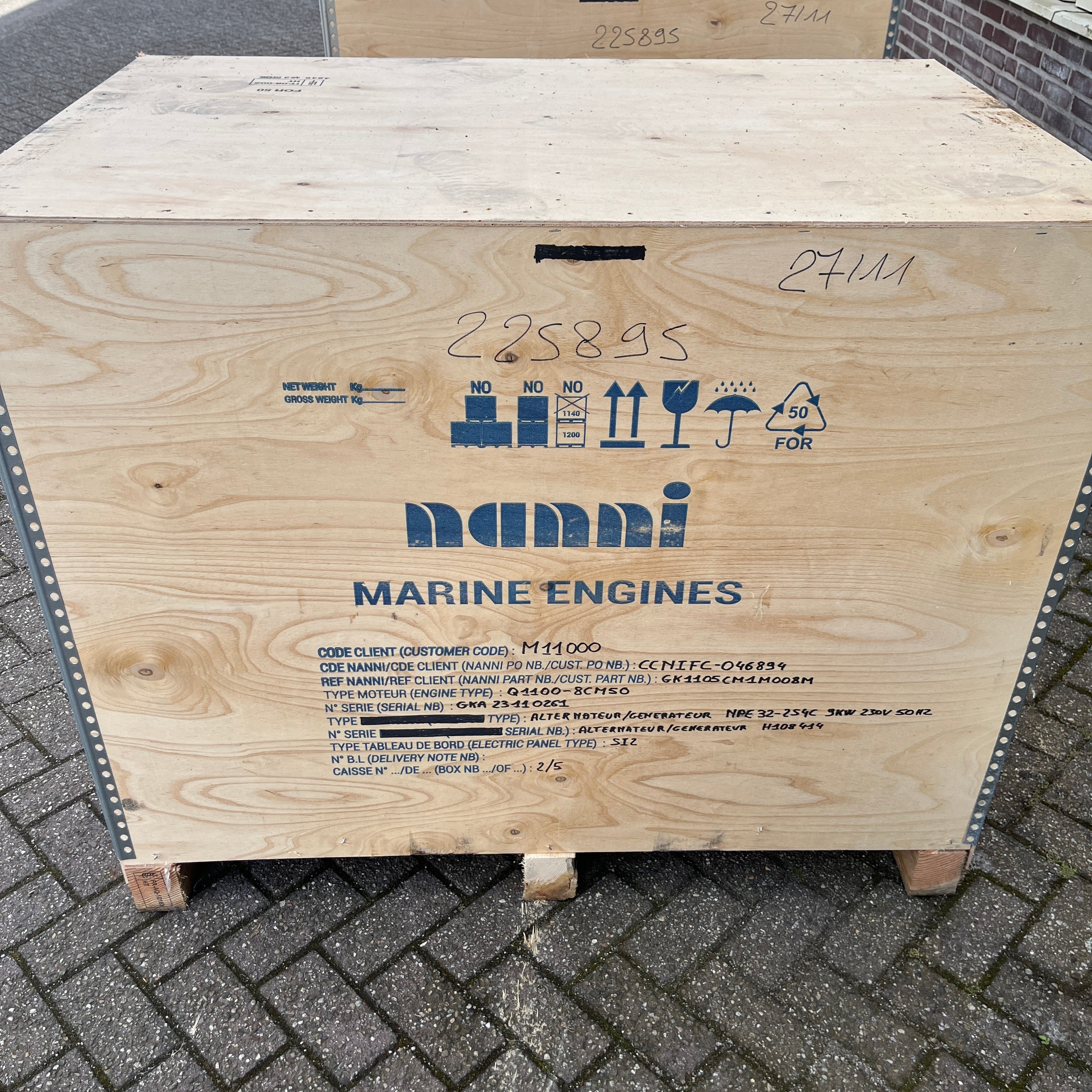 Nanni Q1100-8cm50 7,5 m 6,6 kW | 1500 U / min Marine Dieselgenerator mit Soundshield 230 V