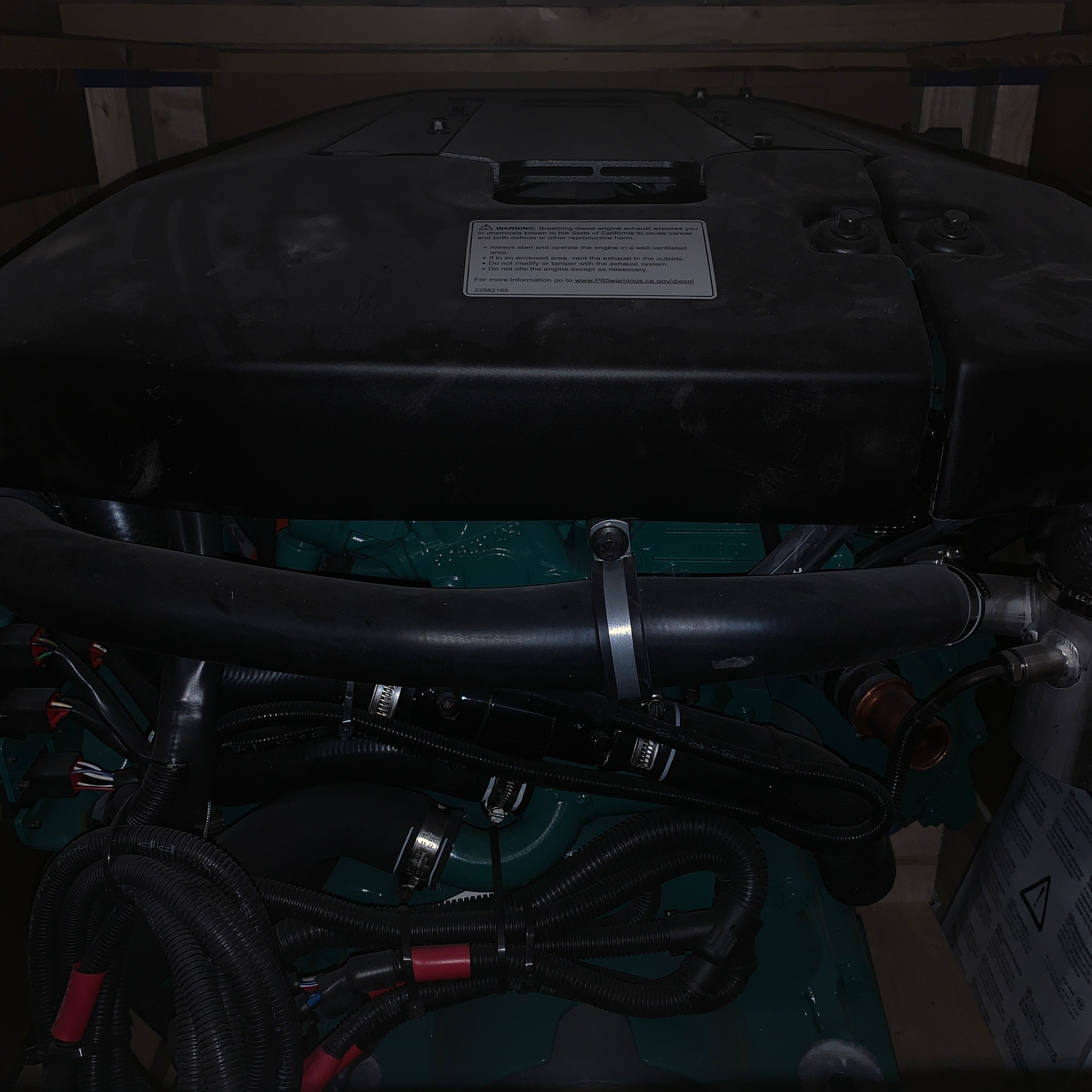 Volvo Penta D3-220 5-sylinder 220 hk Marine dieselmotor Bobtail