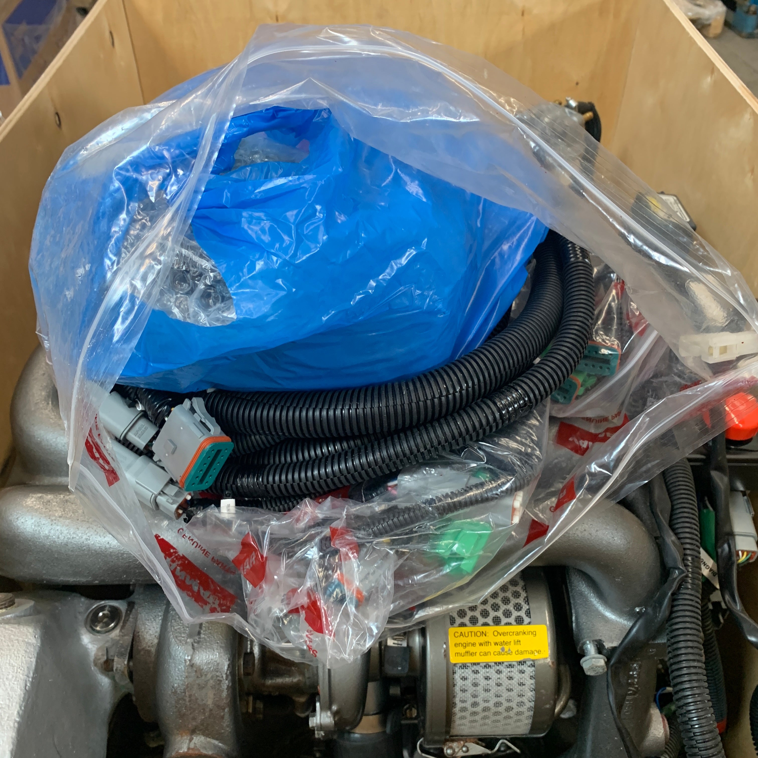 Yanmar 4JH110 110 HP marine diesel engine with ZF25A clutch - 4JH110-CR-ZF25A