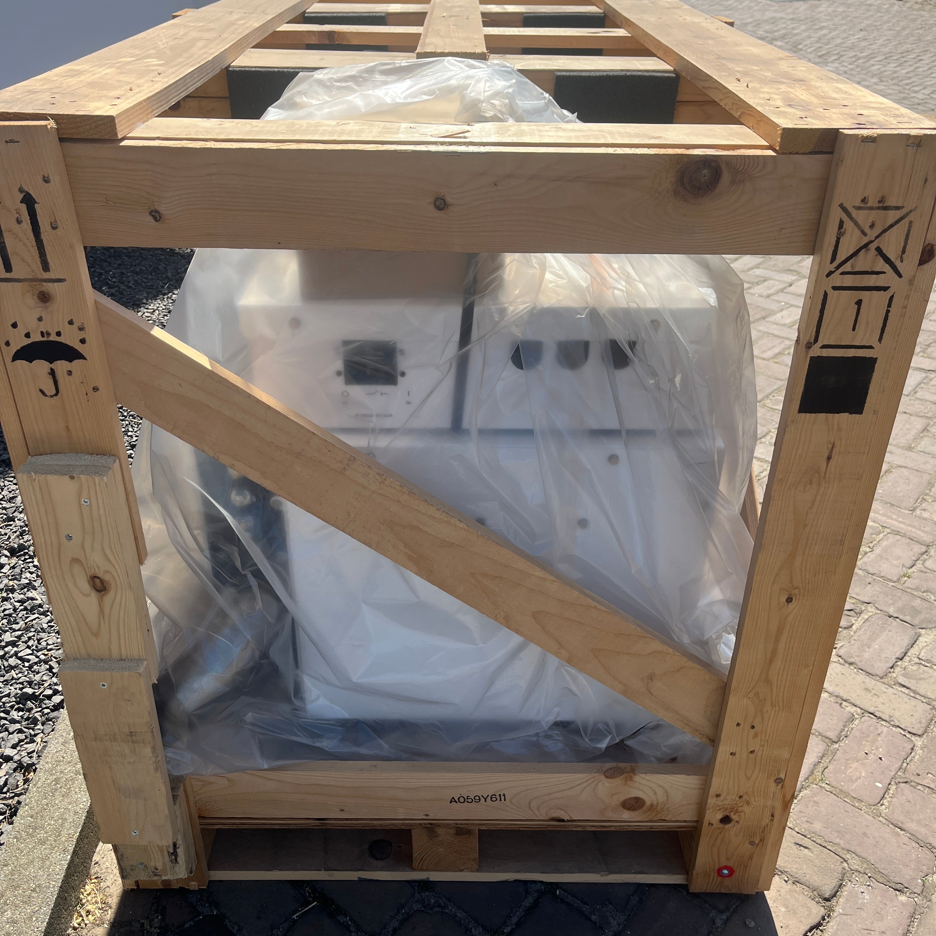 Cummins Onan 29 kW Marine Diesel Generator 230V | 60Hz - 29MDKDS