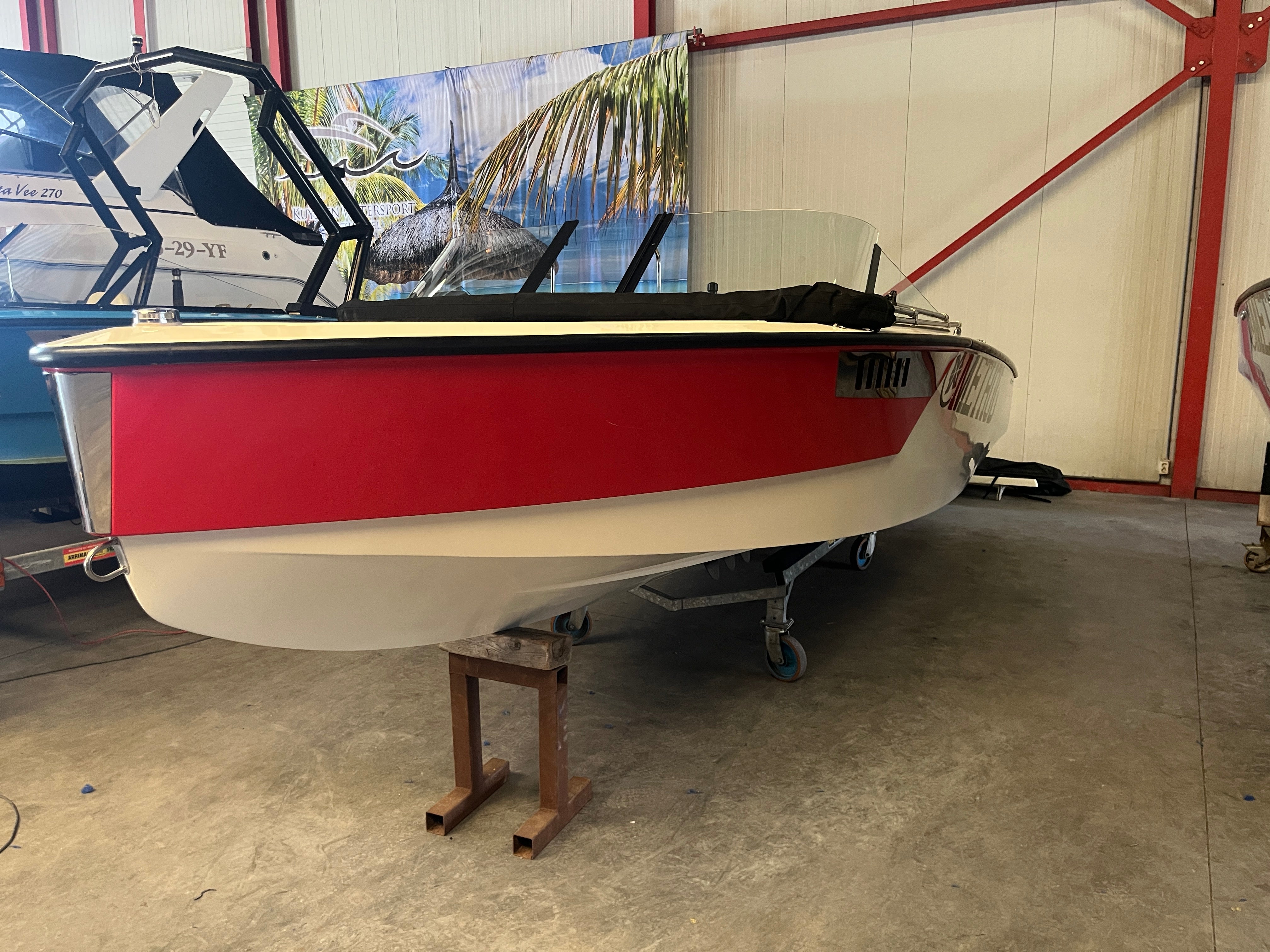 Метод Wake Ski 6.2 уейкборд - лодка за водни ски с 440HP RED