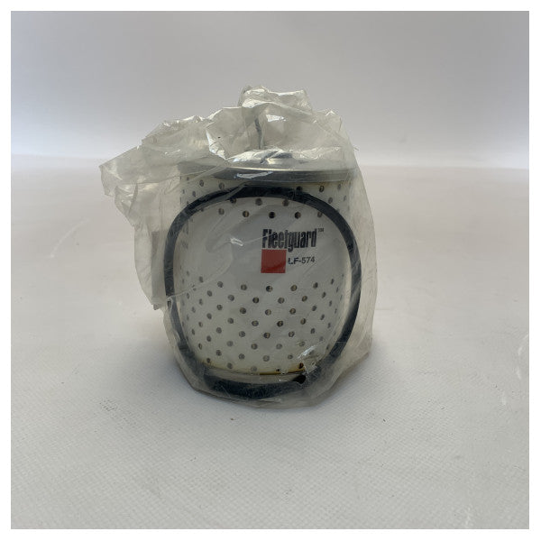فلتر التشحيم Fleetguard LF574 أبيض اللون