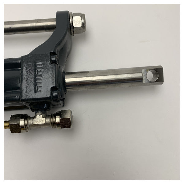 Vetus OBC300 Hydraulic Steering Cylinder for Outboard Engines