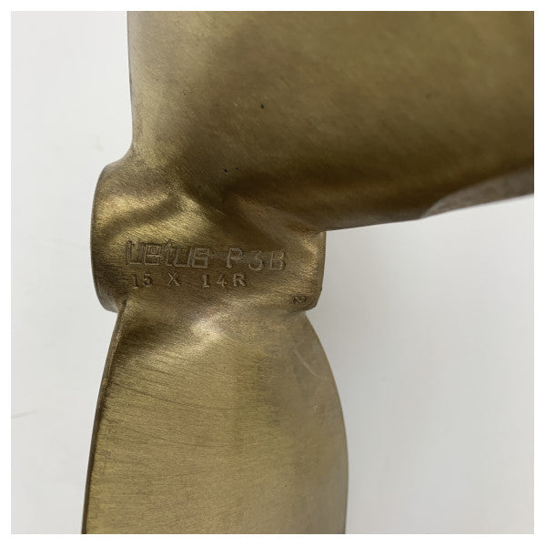 Vetus P3B15X14R 3ブレード 15 x 14インチ RHプロペラ 25mm