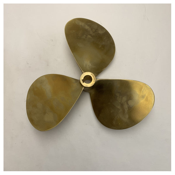 Vetus P3B16X10R 3-blad 16 x 10 tommers høyrehendt 30 mm propell