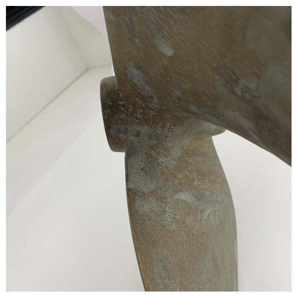 Vetus P4E16X16R 4-bladig 16 x 16-tums RH 30 mm propeller