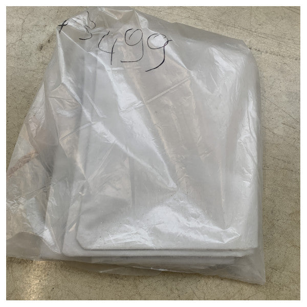 Riva Rivale 56 закриване на бимини с прозорци - Издръжлив бял морски навес за защита от слънцето и времето