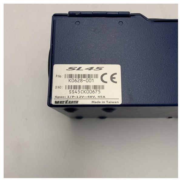 Слънчево зарядно устройство Vetus SL45 45A | блок за управление на товара 12 - 48V