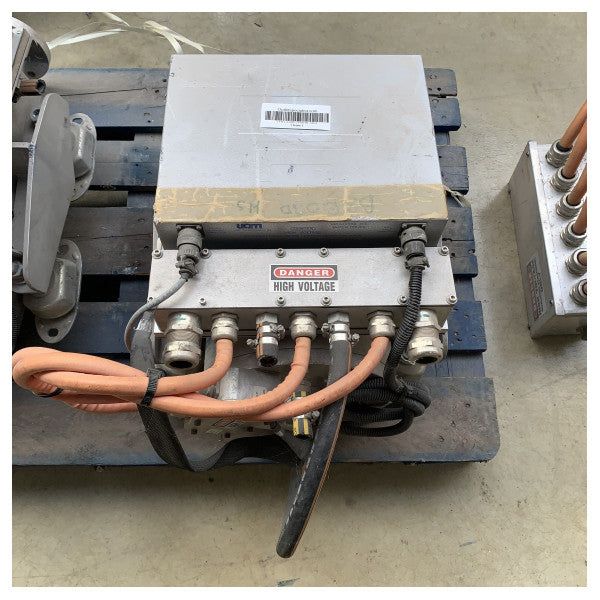 Употребяван Regen Nautic SPM218-143-3 145 kW електрически морски бордови двигател