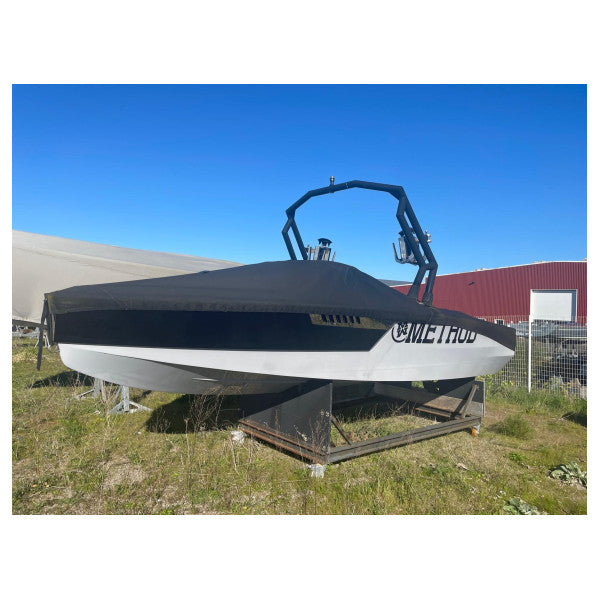 Method Wake Ski 6.2 wakeboard- waterski boat with 440HP grey 50 hours 2020