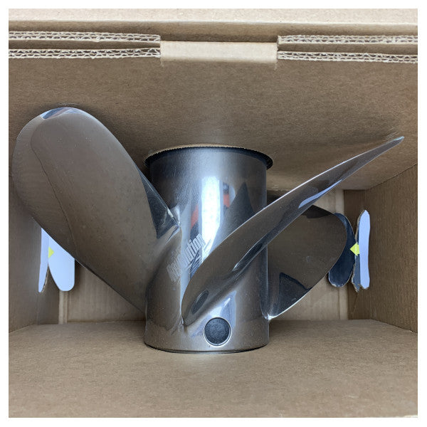 4-лопатевий гребний гвинт з нержавіючої сталі Mercury Revolution 14.6 x 17P CR