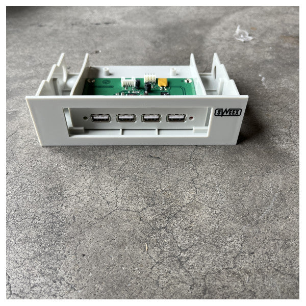 Sweex Internal 4-Port USB 2.0 Hub for Reliable USB Expansion in Marine and Electronic Systems