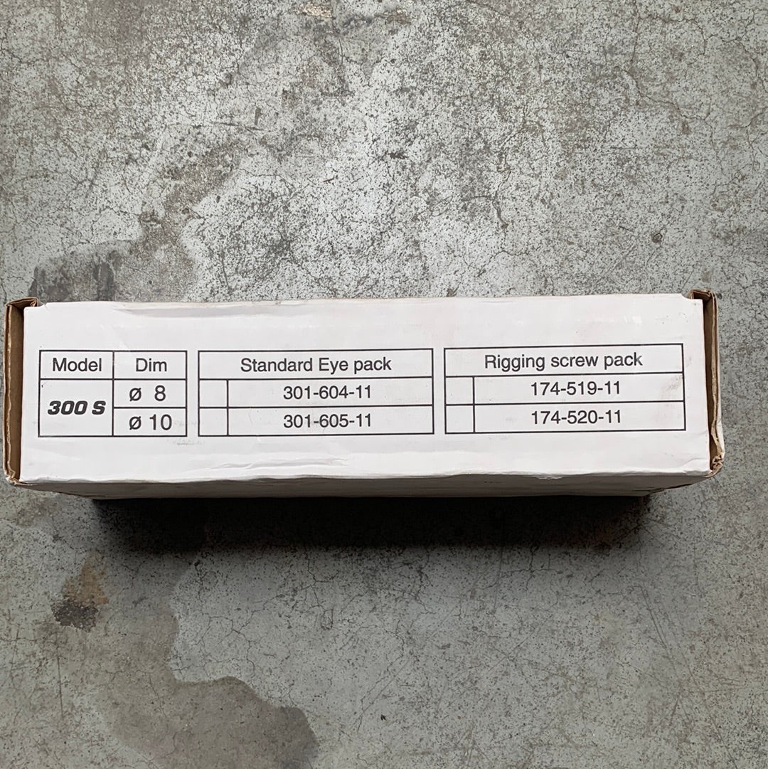 Selden Furlex 304S πακέτο βιδών εξάρτησης 8 mm - 174-519-12