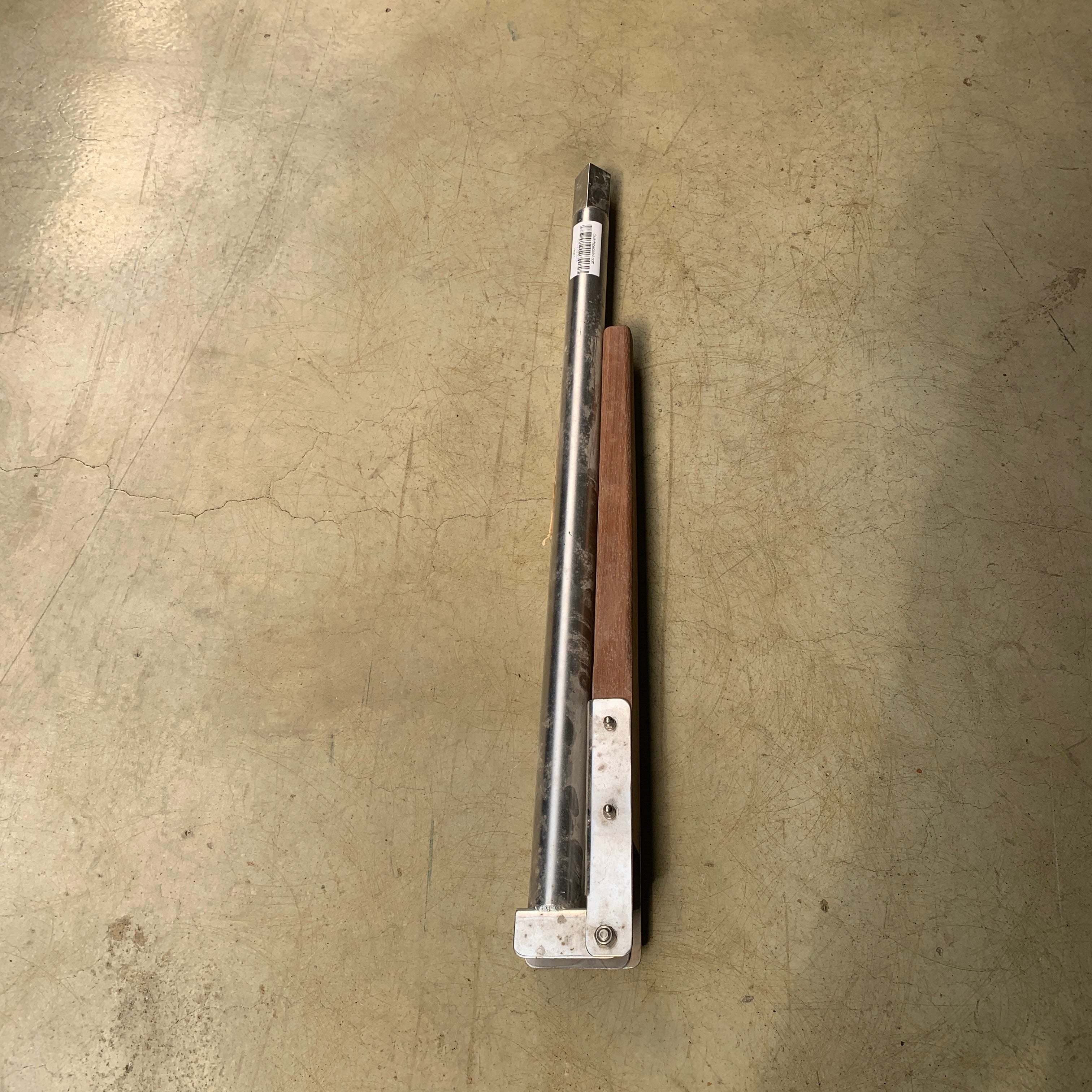 Timone di emergenza con barra in legno - L100 x 72 cm