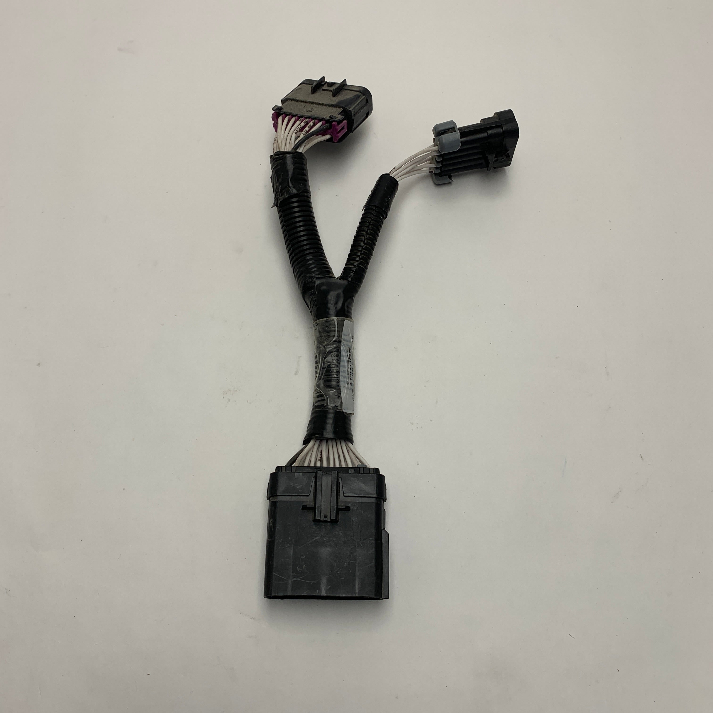 Indmar 805914 24 sa 16 pin Ford 6.2L kablu ta' adattatur