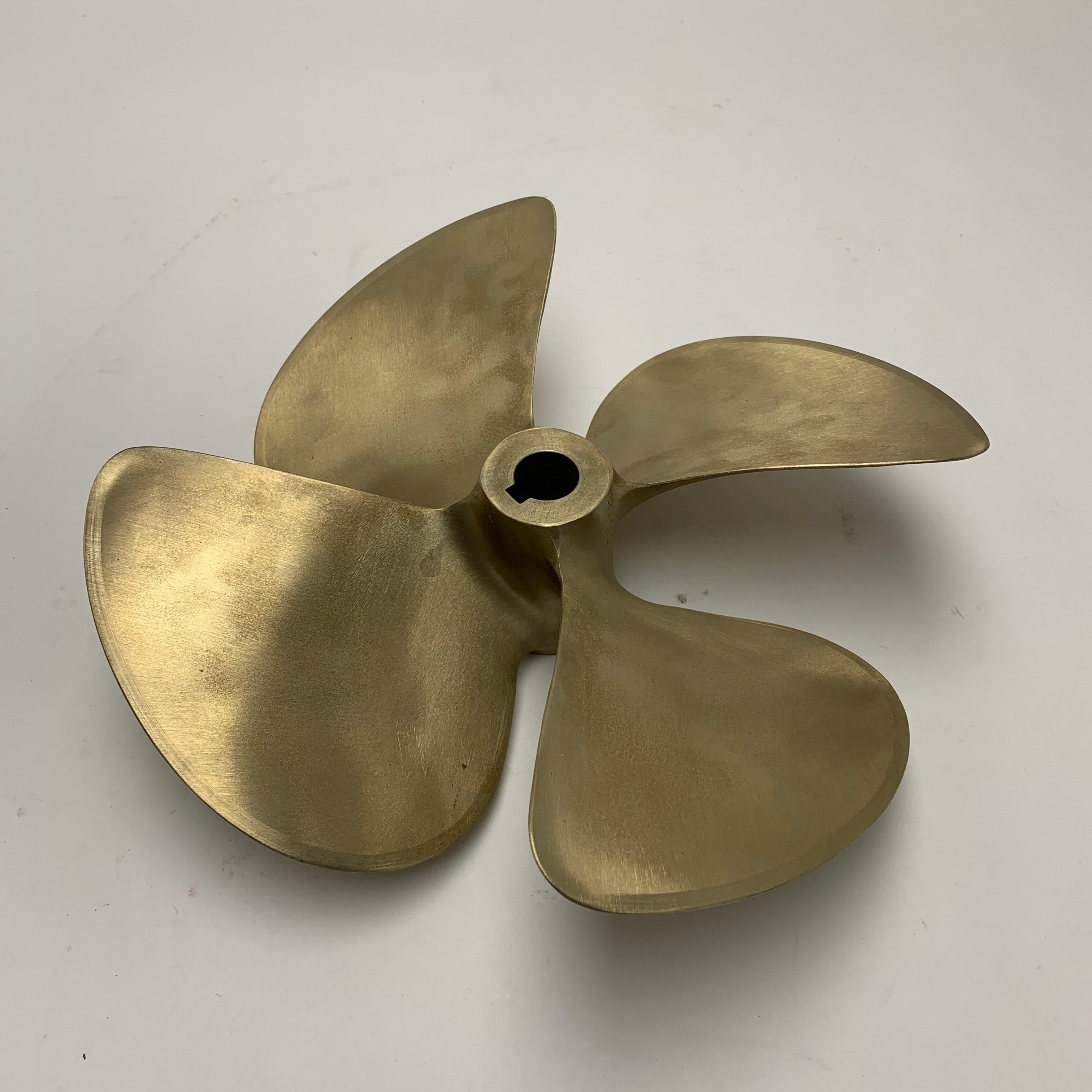 France Helices 4-bladig 326 x 309 LH-propeller - C200083