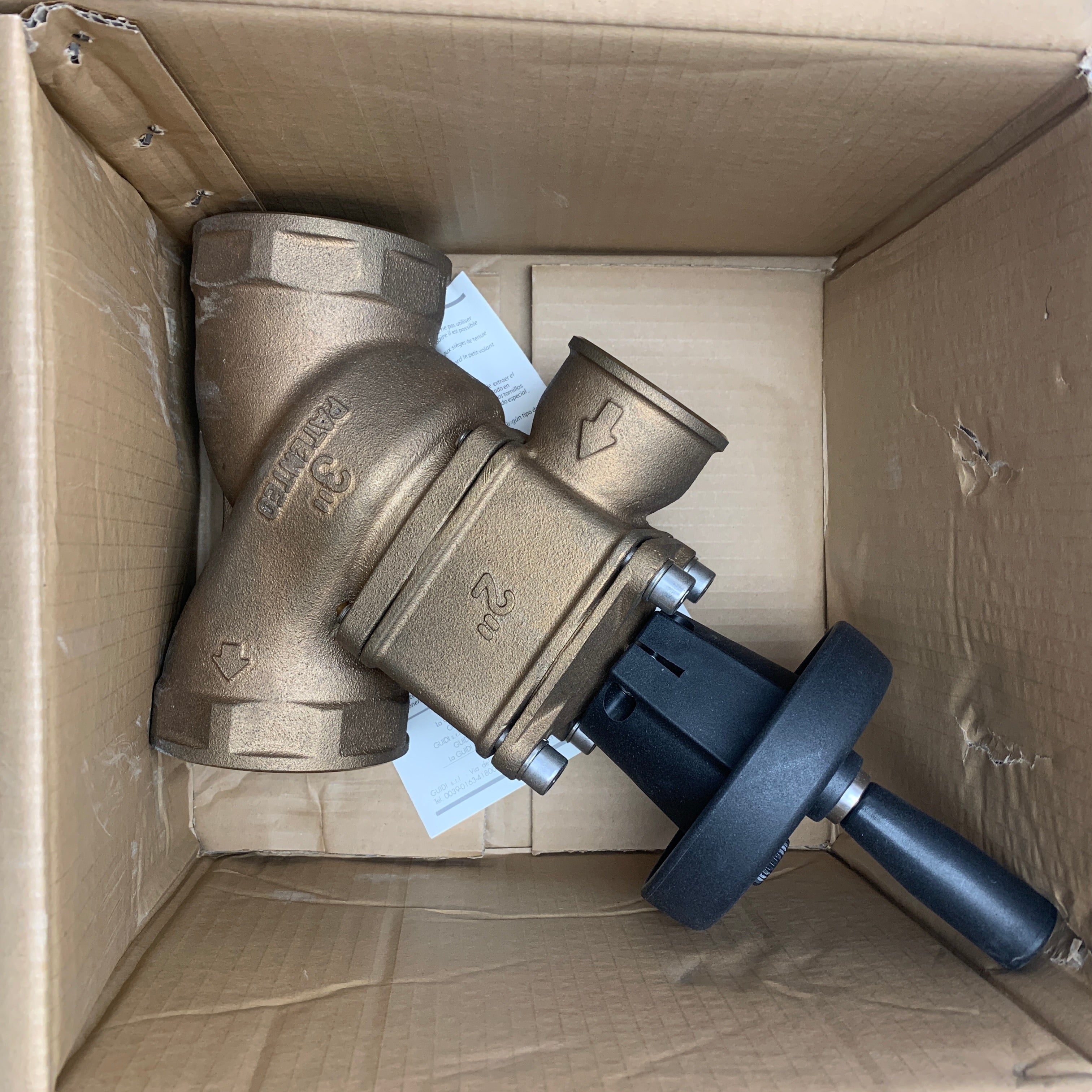 Двоен всмукателен клапан Guidi с индикатор за позиция 2 инча