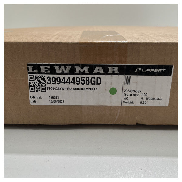 Lewmar flush 3G storlek 44 512 x 512 mm öppningsbar lucka - 39444958GD