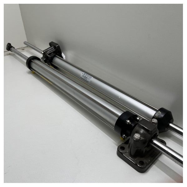 LS hydraulinen ohjaussylinteri VHM 40 DPT C500