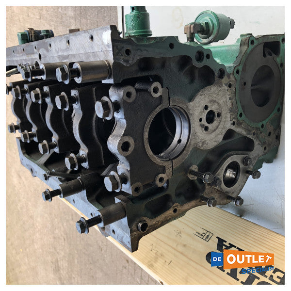 ボルボ ペンタ TAMD31M エンジン ブロック使用 - 3583851